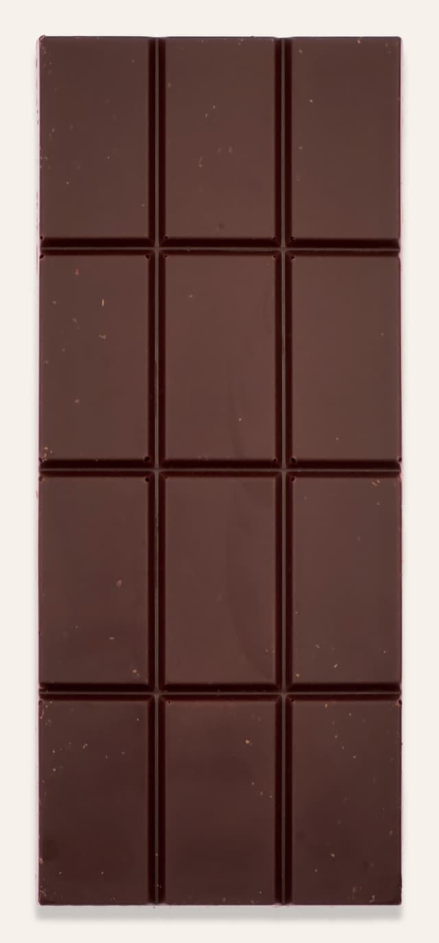 Front of Chocolate Nib'd bar made by Zimt Chocolates