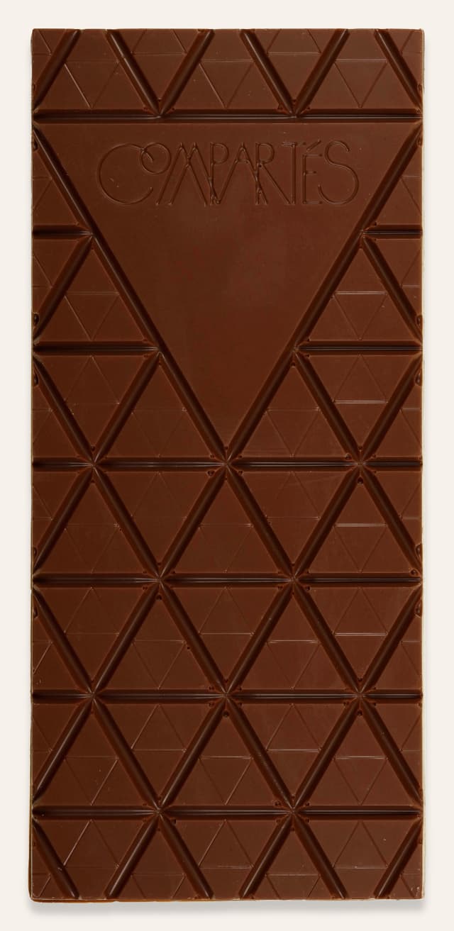 Front of Cookie Butter Milk Chocolate Cookie Butter bar made by Compartés in the United States