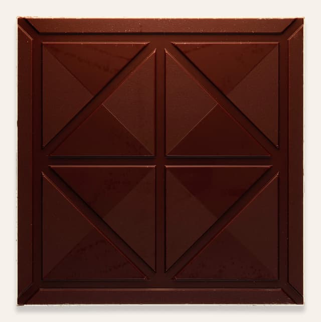 Front of Dominican Republic, Zorzal 72% Cacao bar made by 9th and Larkin in the United States