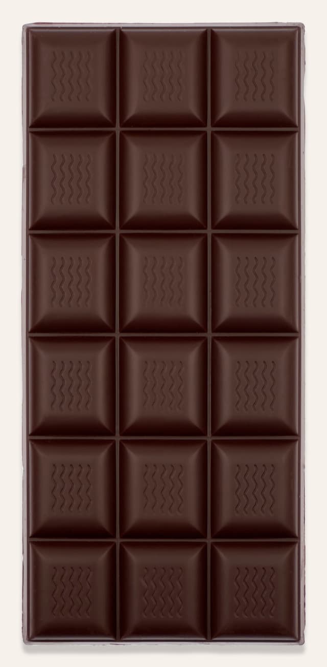 Front of Hacienda Azul, Costa Rica 2018 Harvest bar made by Dandelion Chocolate