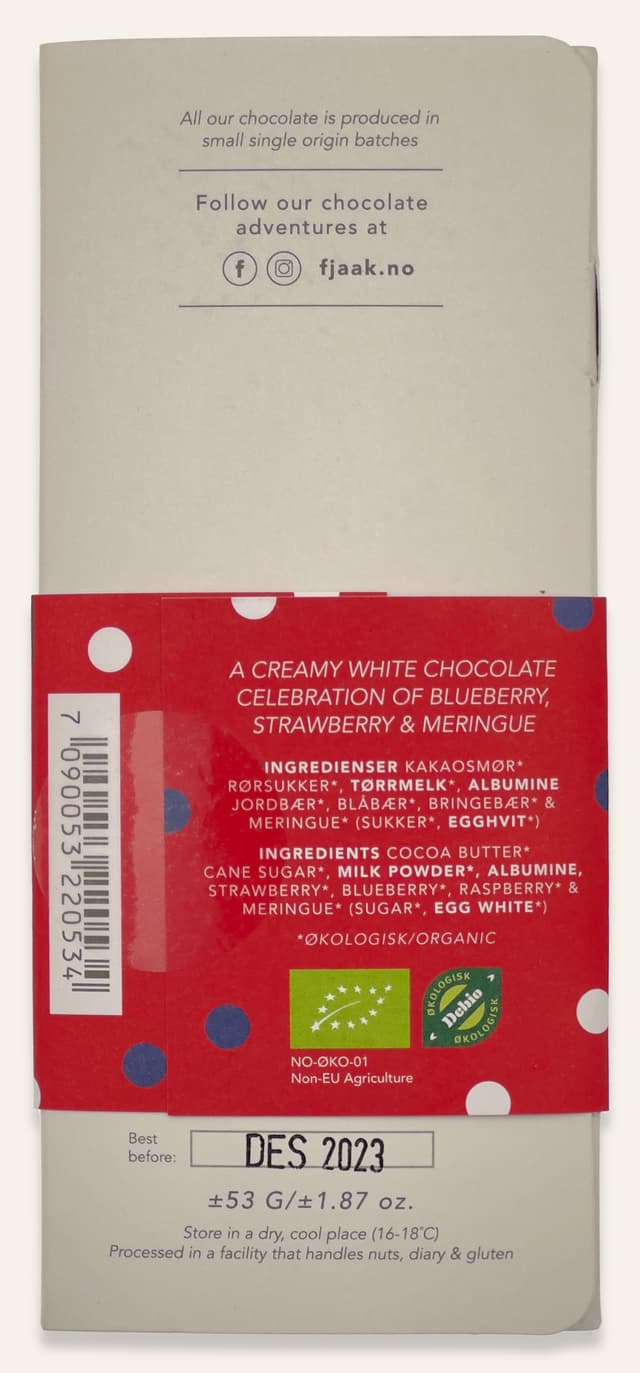 Back of Pavlova Party White Chocolate, Festive Fruits & Meringue bar made by Fjak Chocolate in Norway package