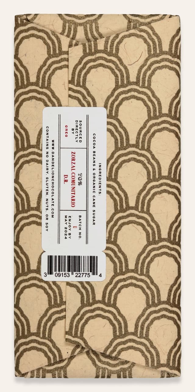 Back of Zorzal Comunitario Dominican Republic 2021 Harvest bar made by Dandelion Chocolate in the United States package