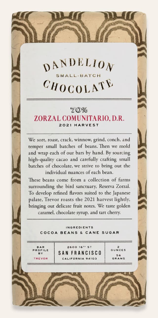 Front of Zorzal Comunitario Dominican Republic 2021 Harvest bar made by Dandelion Chocolate in the United States package